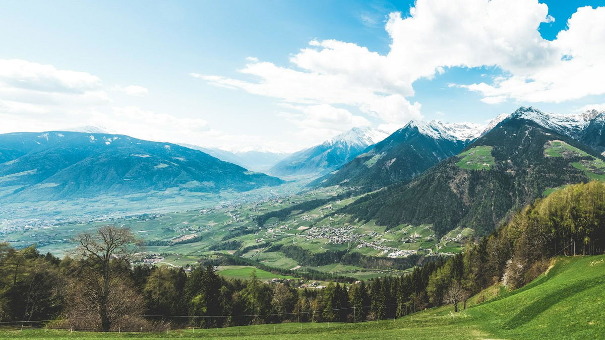 Güney Tirol'de aktif tatiller: tırmanıştan yamaç paraşütüne