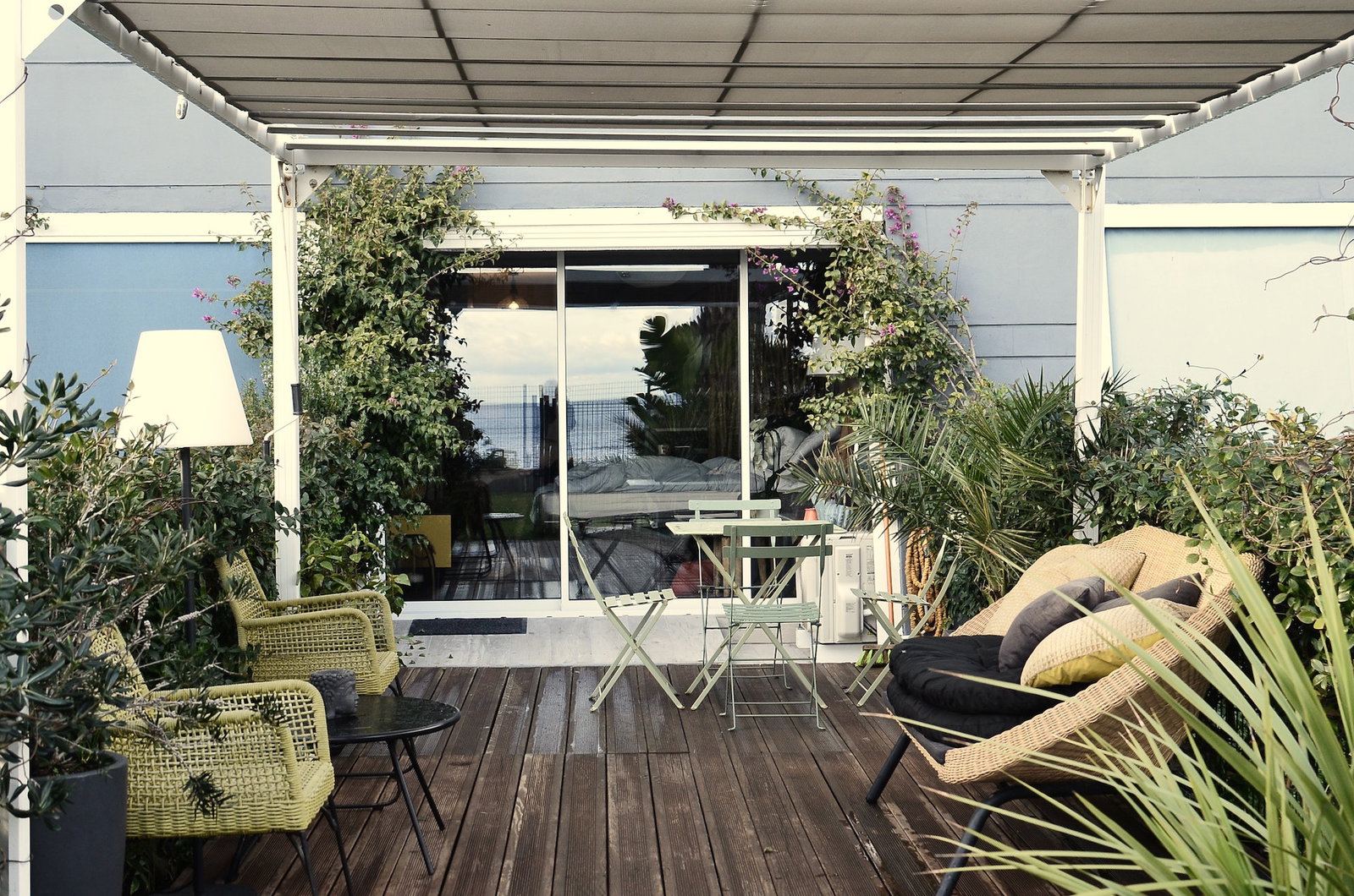 Wie verändert eine Terrassenüberdachung die Nutzung des Gartens?