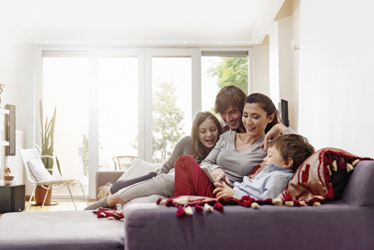 Am Wochende ist Kuschelzeit - für die ganze Familie. Lesen, spielen und kuscheln!