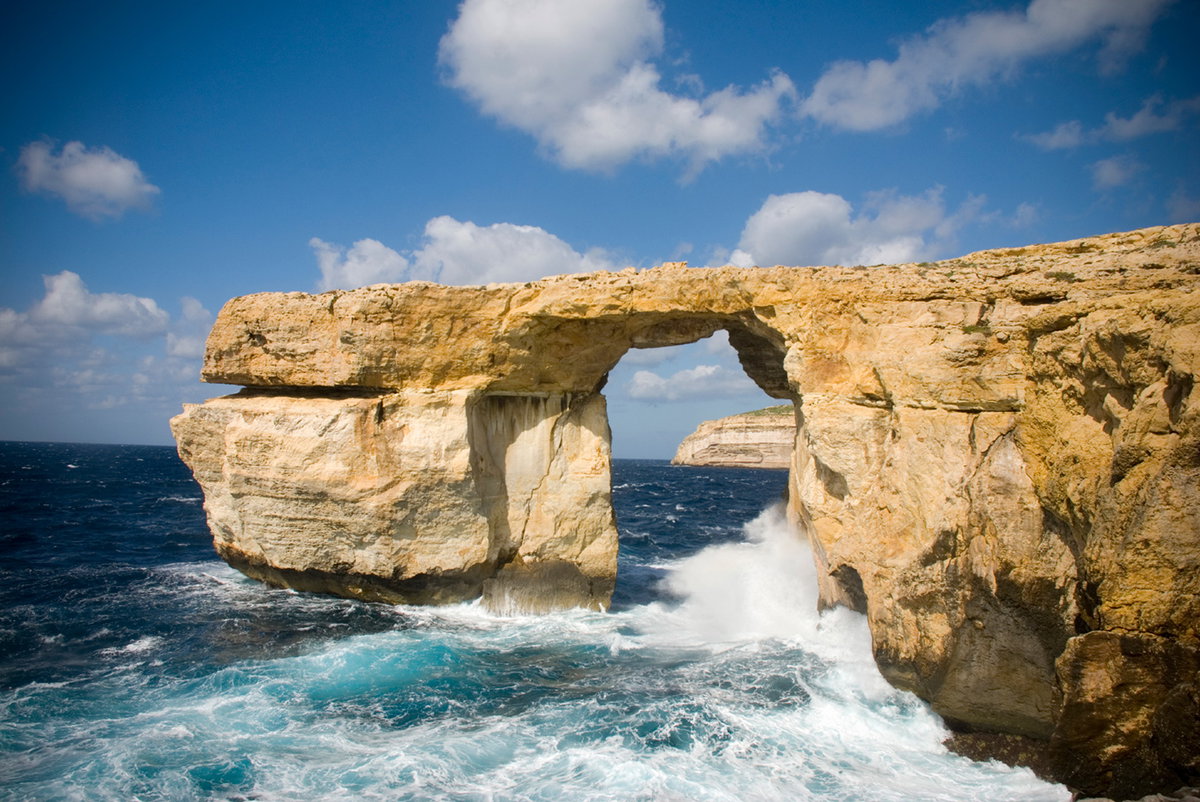 Naturmonument: Das Azur Window, das Felstor auf Gozo, vergrößert sich Jahr für Jahr.