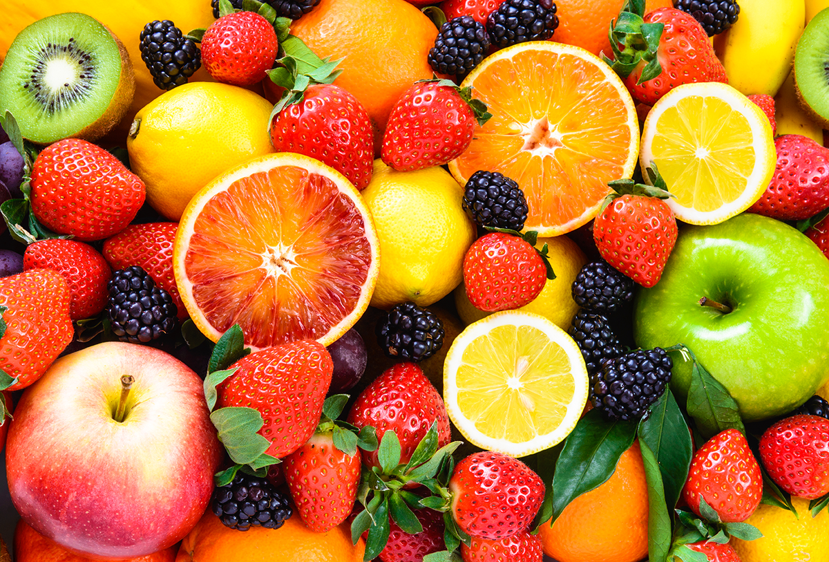 Sauer macht lustig und munter! Vitamin C steckt vor allem in Früchten und Gemüse.
