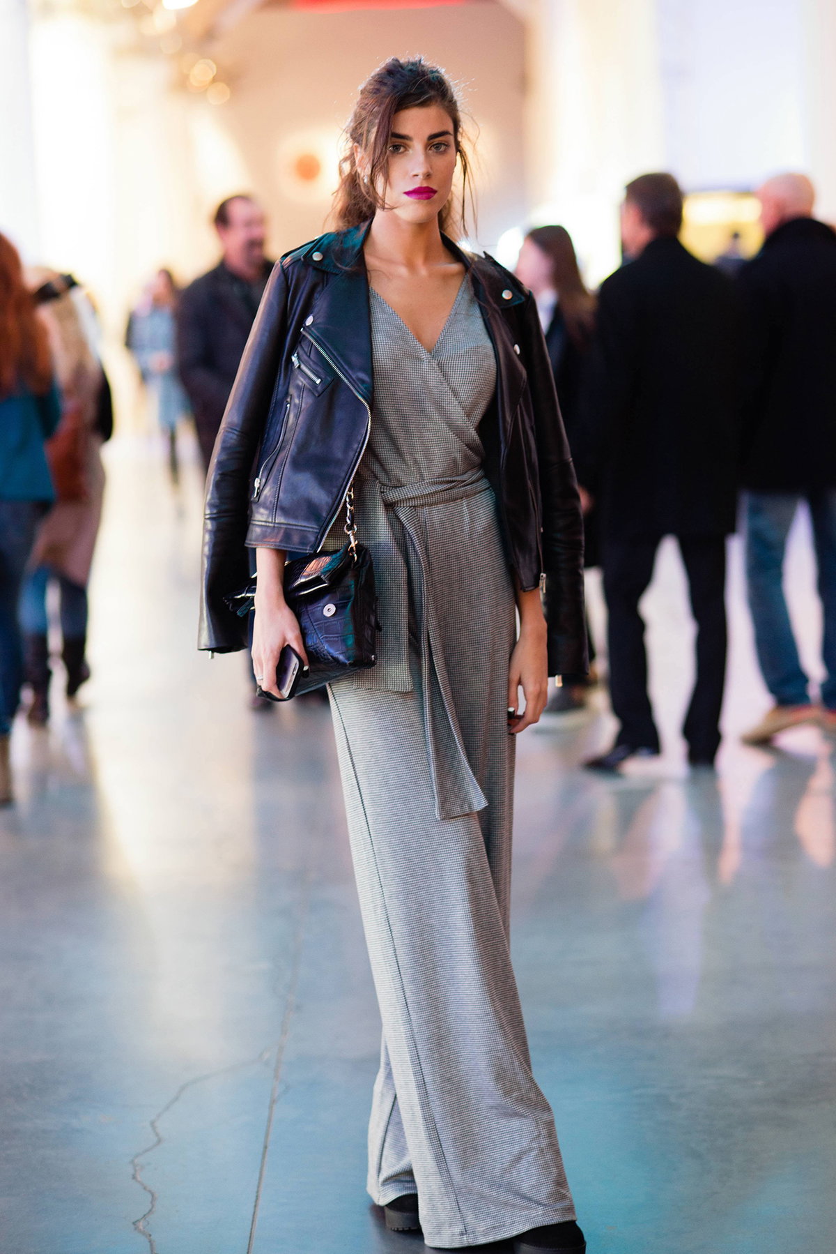 Gewusst wie: Für Jumpsuits, die die Taille betonen, ist die richtige Shapewear das A und O.