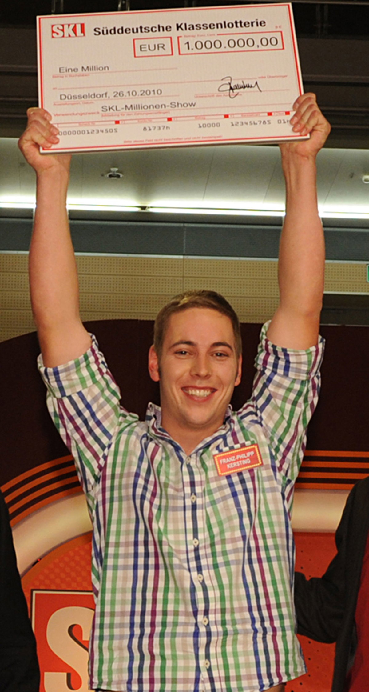 Millionär Franz-Philipp Kersting: Im November 2010 gewann der Diplom-Betriebswirt bei der SKL Millionen-Show „Tag des Glücks“ in Düsseldorf eine Million Euro. Sein Reisetipp: die katalanische Hauptstadt.