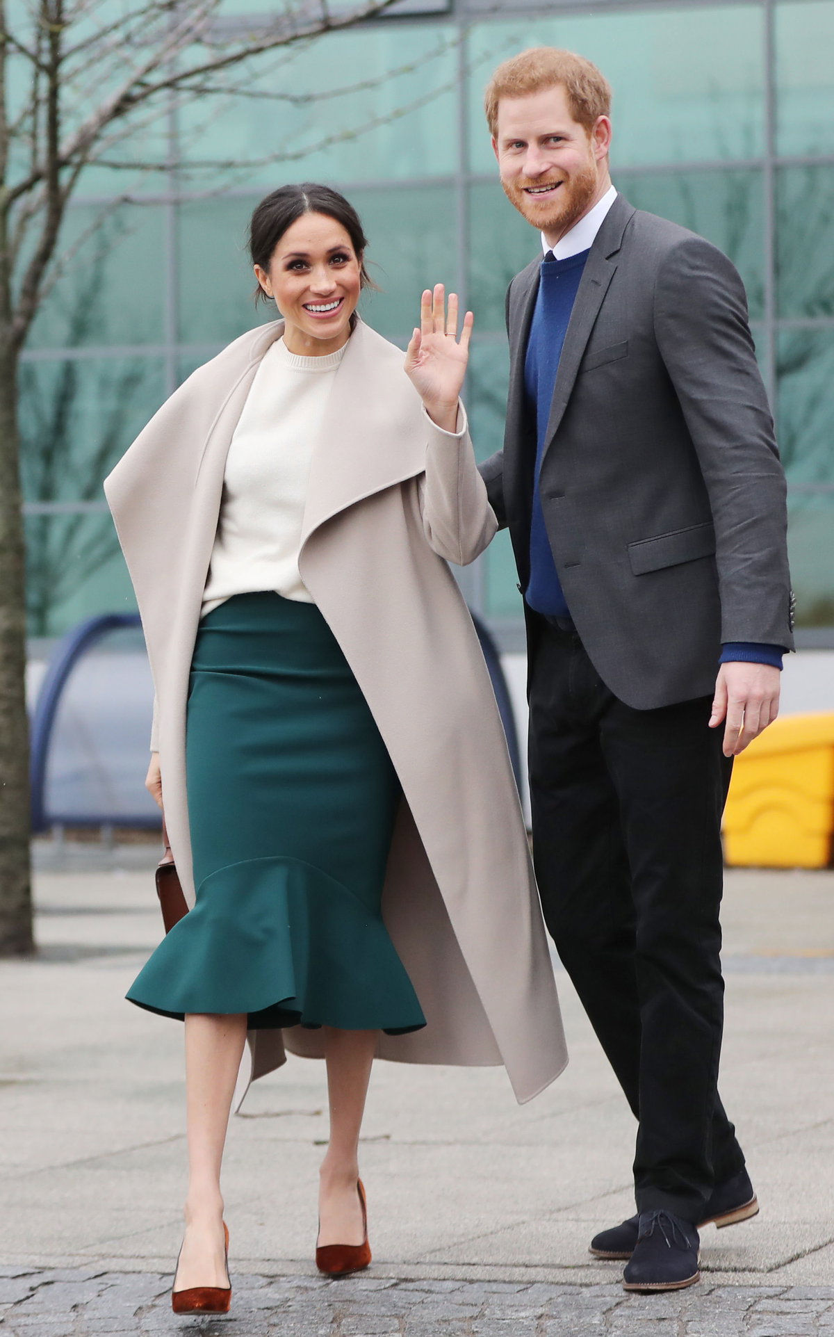 Meghan Markle im grünen, knielangen Mermaid-Rock in Irland