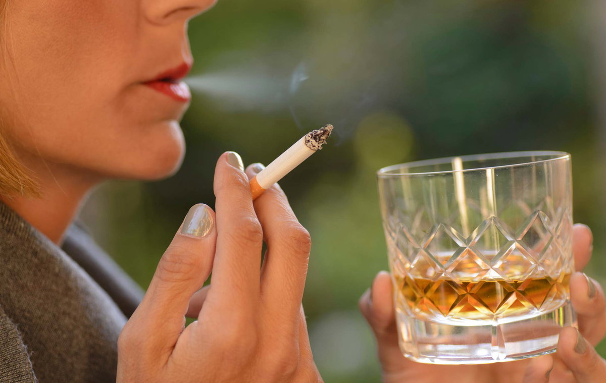 Hoher Alkoholkonsum: Der Schritt zur Sucht ist sehr klein
