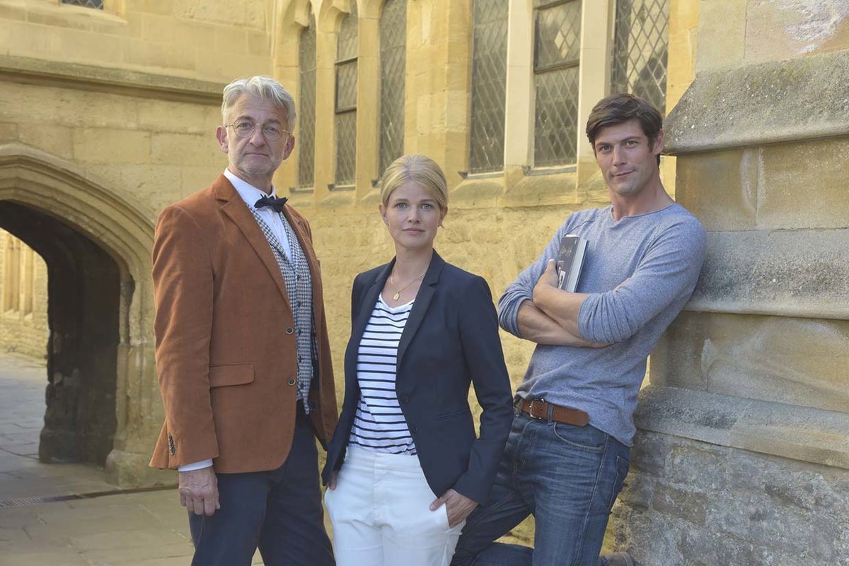 „Ein Sommer in Oxford“: „Herzkino“ mit Mira Bartuschek und Dominic Raacke