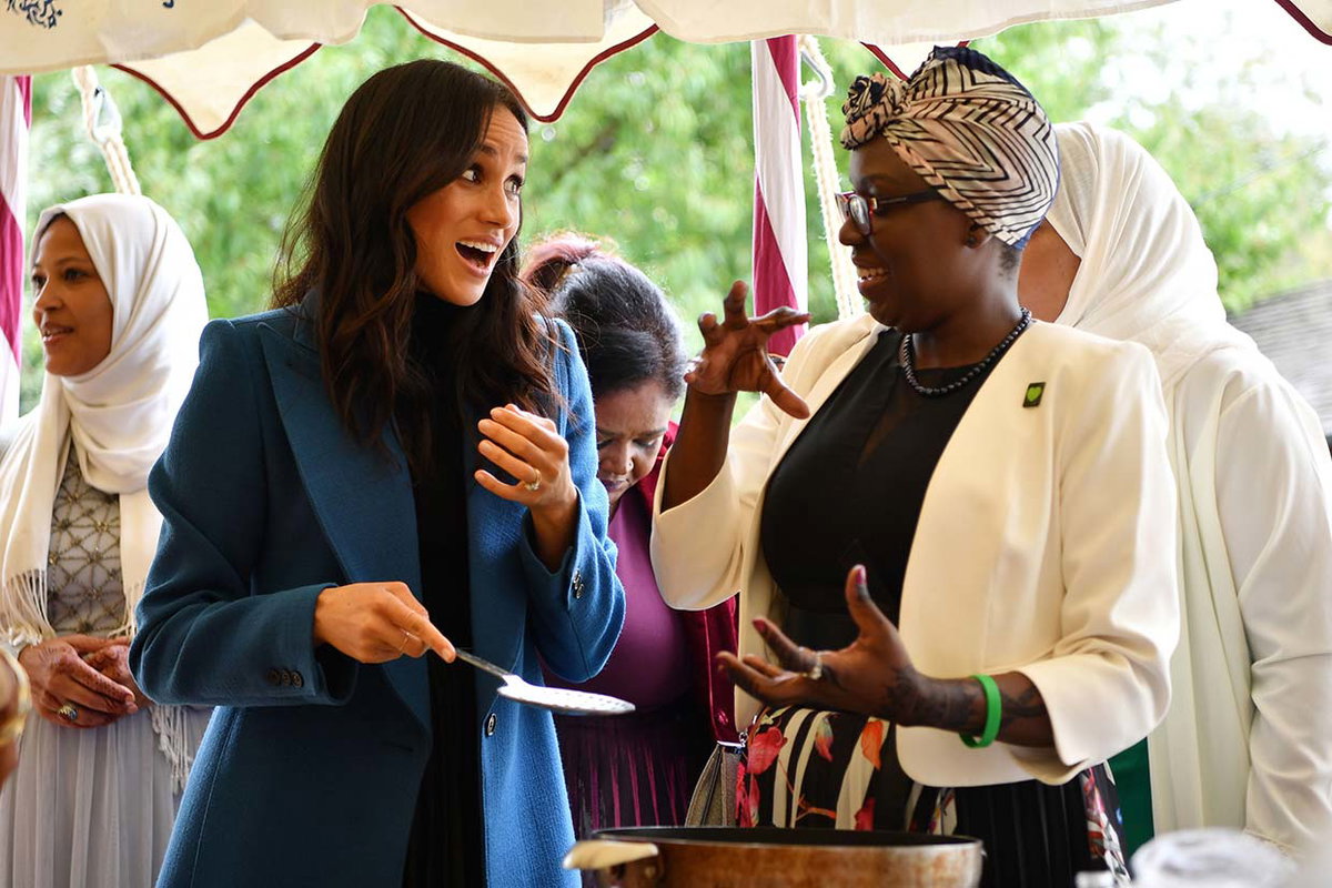 Meghan Markle beim Koch-Event zu ihrer Kochbuchvorstellung „Together“.