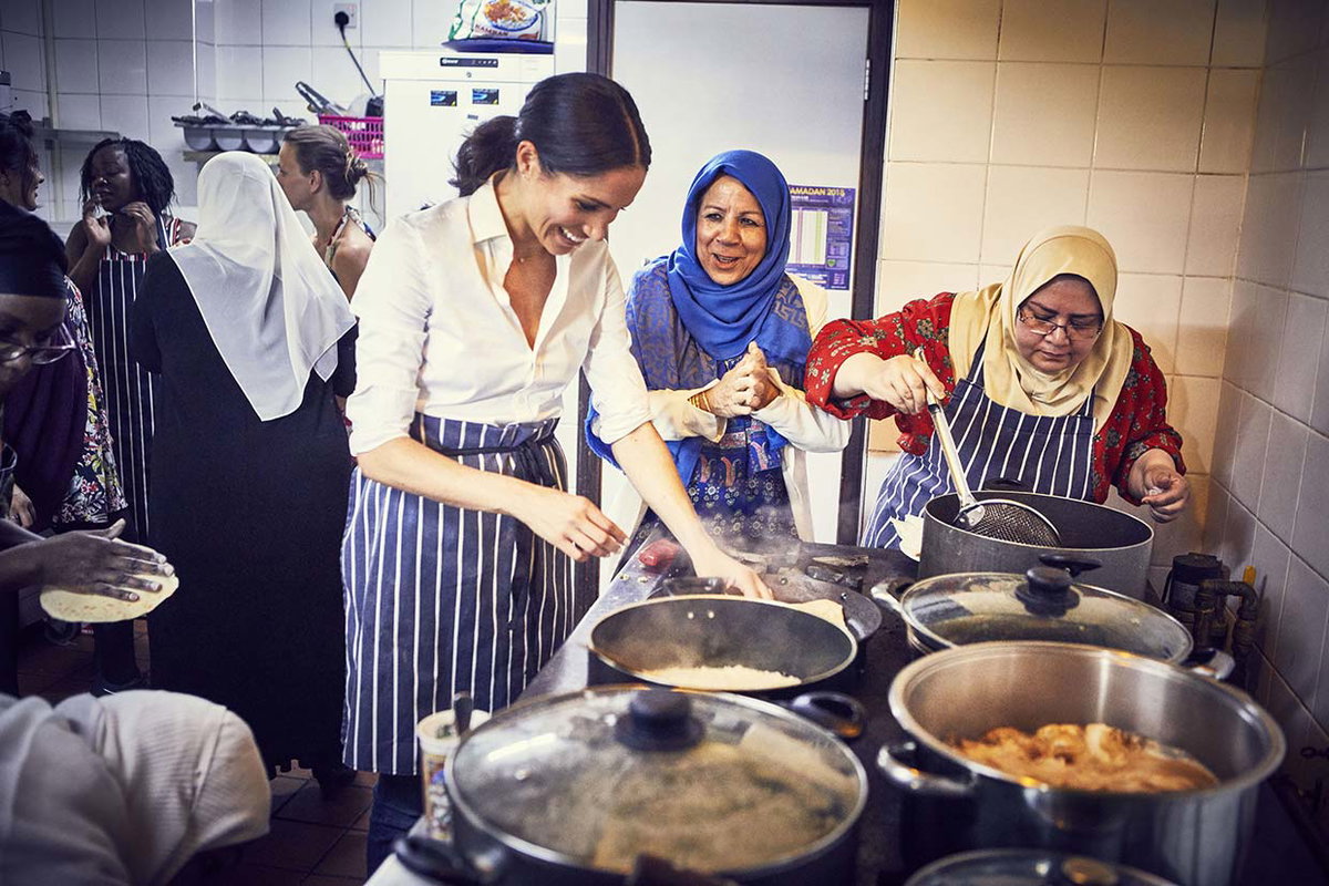 Meghan Markle beim Koch-Event zu ihrer Kochbuchvorstellung „Together“.