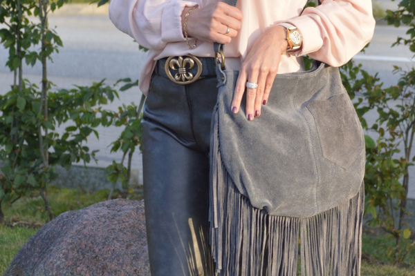 Les sacs à franges : Le retour d'une tendance de mode