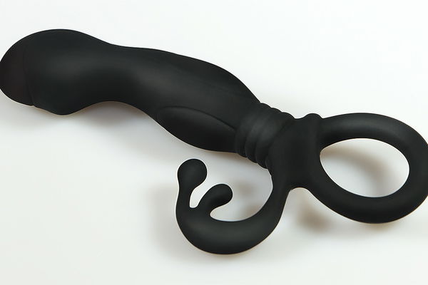 Sextoy incelemesi: ProAnal'dan perine retraktörlü anal yapay penis