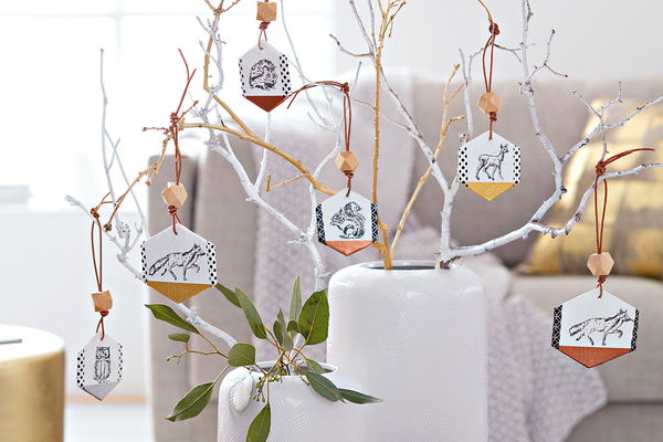DIY fall decorations: Enchanting pendants with crafting instructions