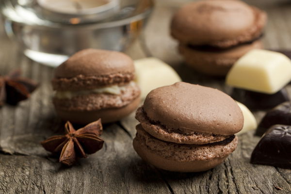 How to make chocolate macarons