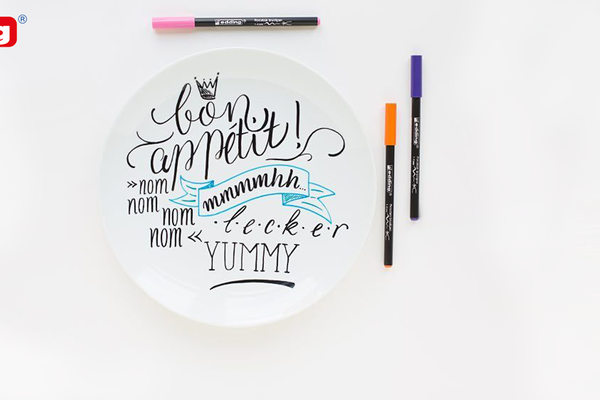 Hand lettering tutorial: decorate porcelain with beautiful lettering