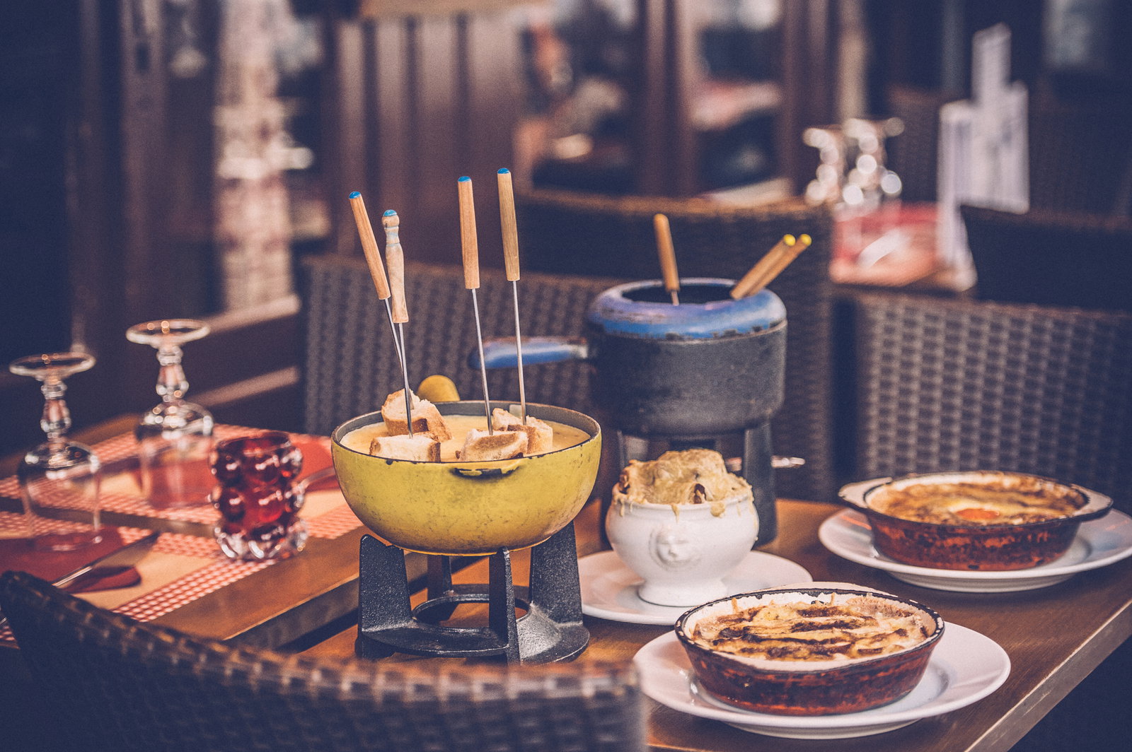 Fondue at Christmas: Important tips for handling meat