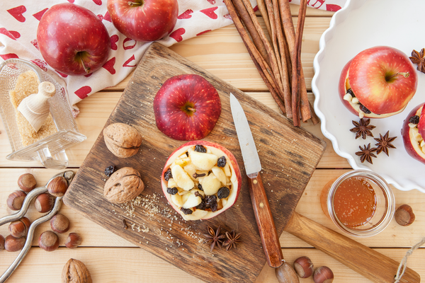 Make baked apples yourself: The classic reinterpreted