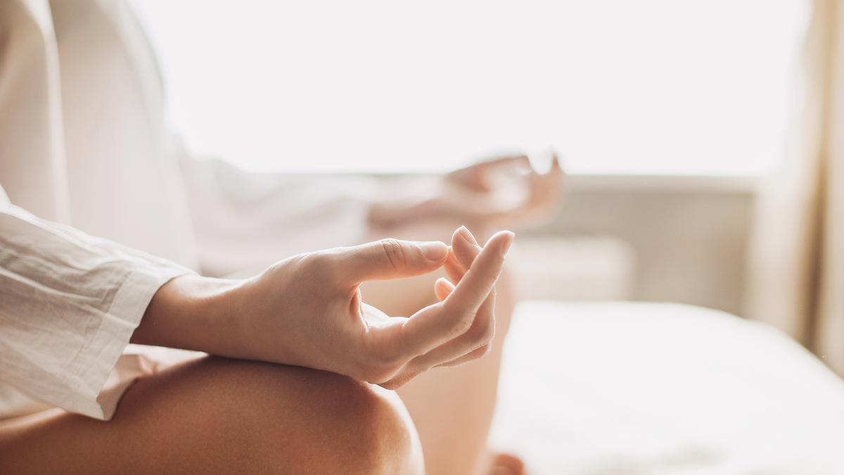 Tükenmişliği önleme: Yoga ile stres altında sakin kalın