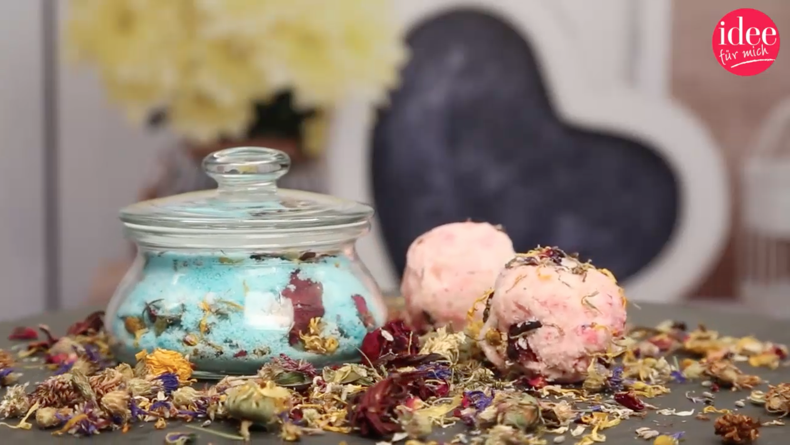 Badesalz DIY: Geschenkidee mit individuellem Touch
