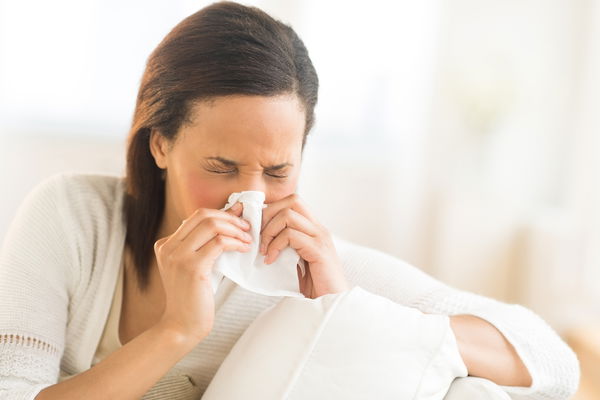 Allergie à la poussière de maison : agissez à temps