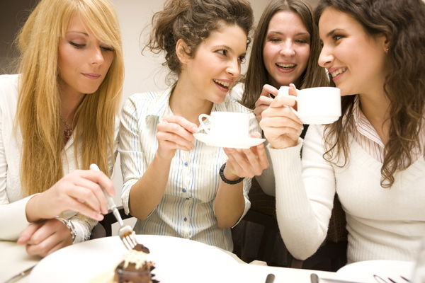 Freundschaftsregeln: Die 7 wichtigsten Zutaten für eine lebenslange Freundschaft