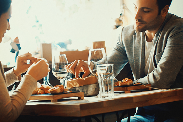 Curious phenomenon: these external influences make us hungry!