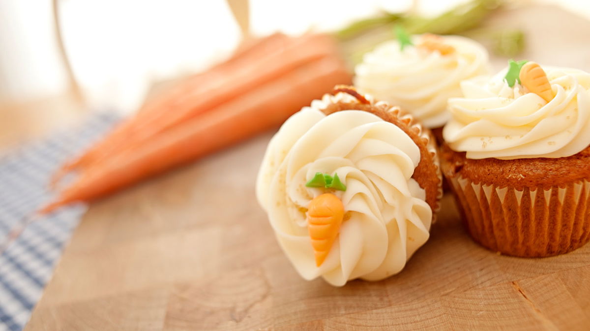 Juteux cupcakes au carrot avec un frosting au fromage frais