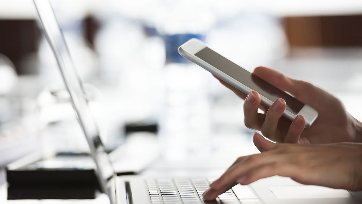 Public WLAN: How to surf safely!