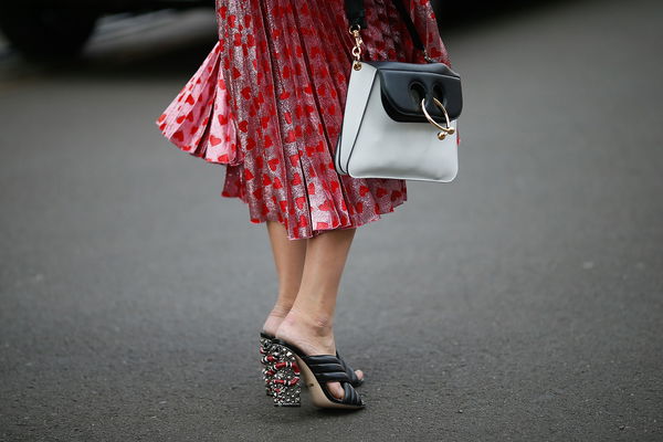 Le lexique de la mode : des pantalons paperbag aux mules