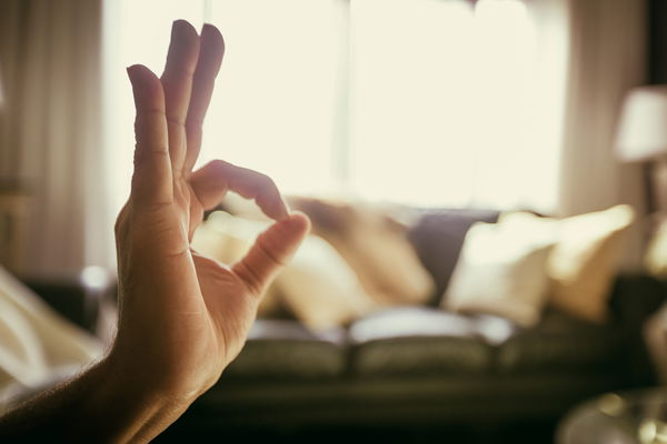 Yoga des doigts : ces exercices détendent immédiatement