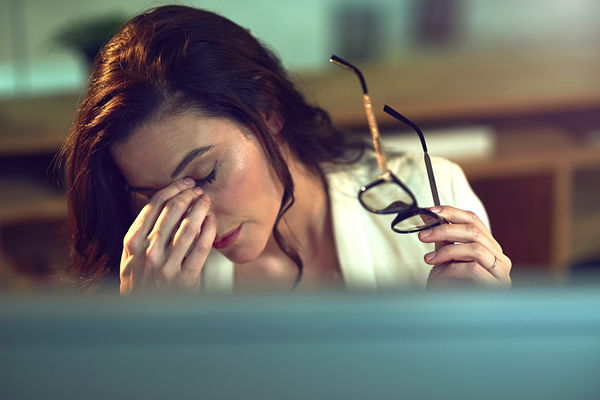 Attention ! 5 symptômes qui indiquent le stress