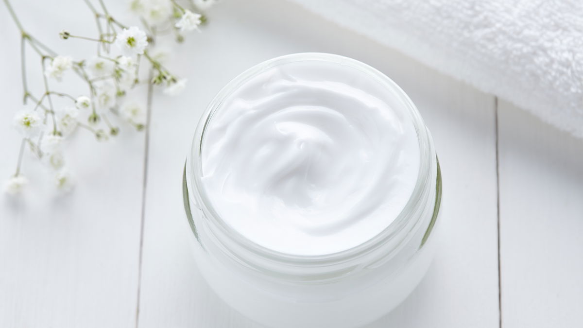 Well-tested, gentle and effective: Healing ointments from nature