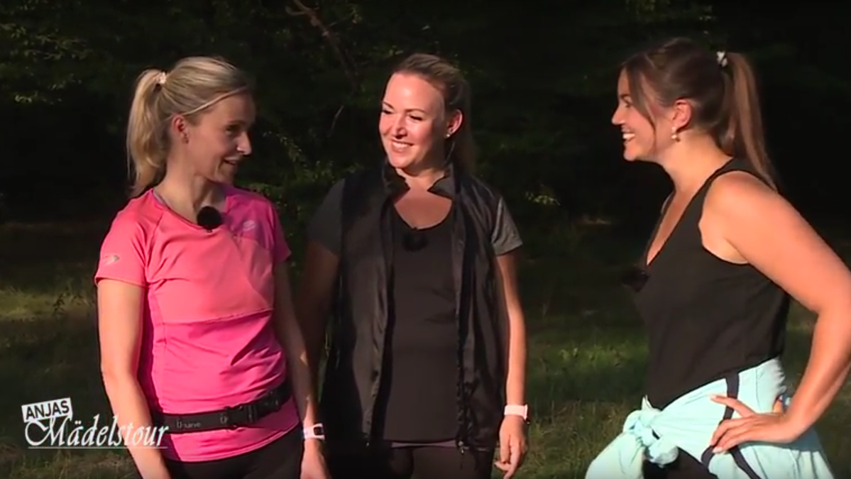 Anja's girls' tour: Can even we learn to jog?
