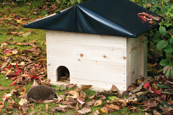 Hôtel pour hérissons Piekfein : un abri douillet pour les adorables habitants du jardin