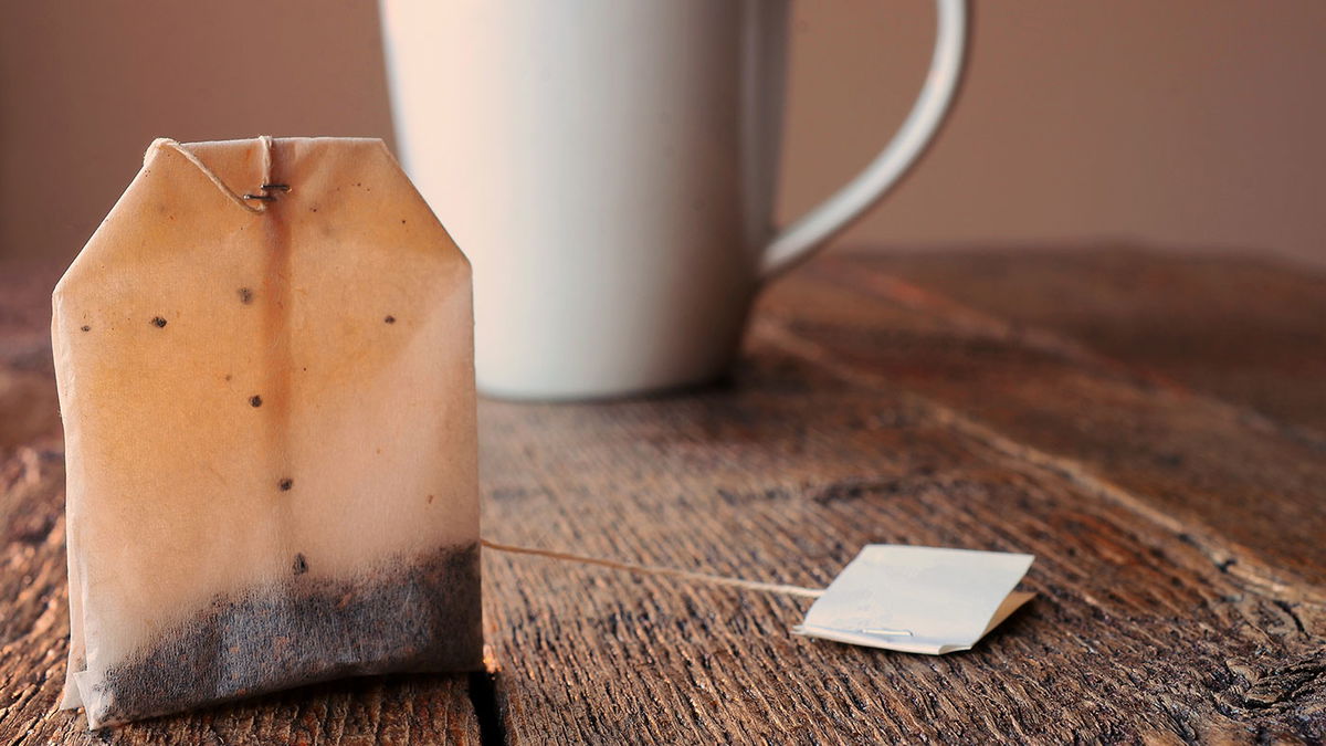 Des astuces de ménage intelligentes : Tout ce que les sachets de thé peuvent faire