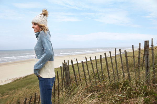 12 conseils de soins capillaires essentiels pour l'hiver