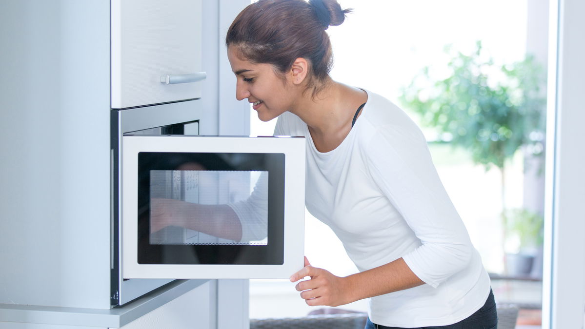 Clever household tricks with the microwave