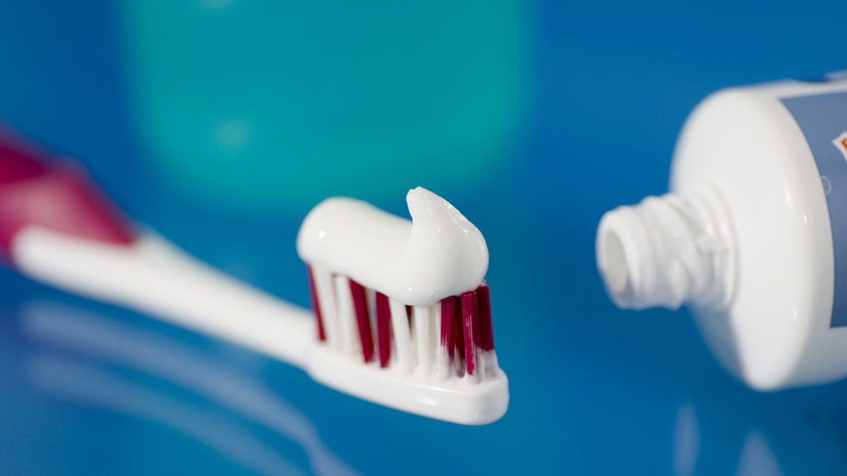 Dentifrice au fluorure : Quel est le danger de cette substance ?