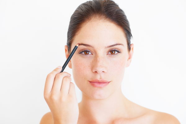 Kleine Make-up Fehler einfach wegzaubern: So geht’s