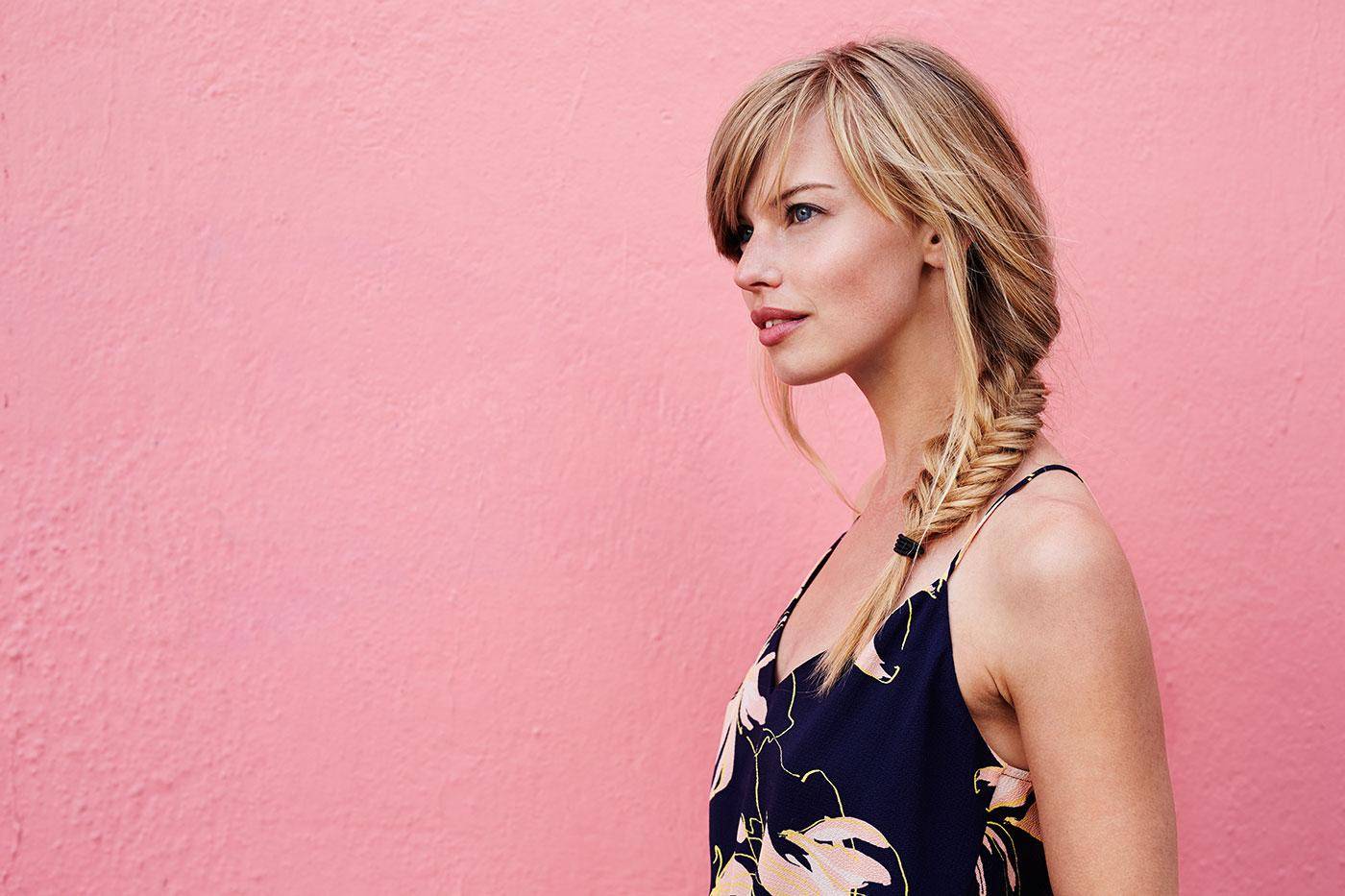Des coiffures d'été simples pour toutes les longueurs de cheveux