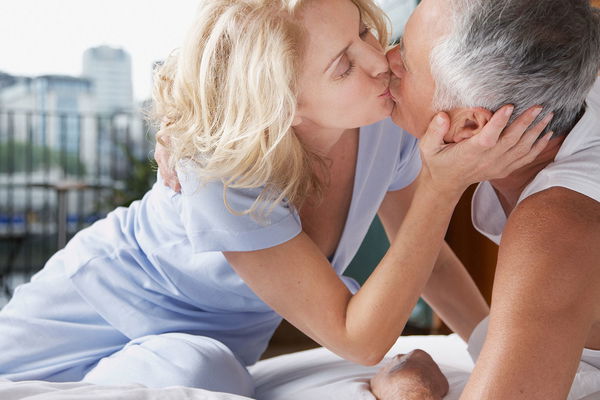Seks arzusu yok: libidonuzu artırmak için neler yapabilirsiniz?