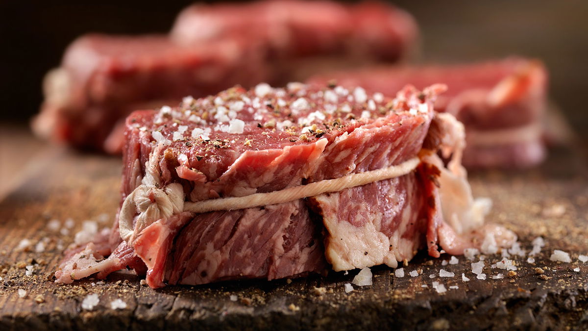 Juicier meat through barding