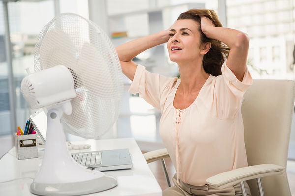 The best tips for hot weather in the office