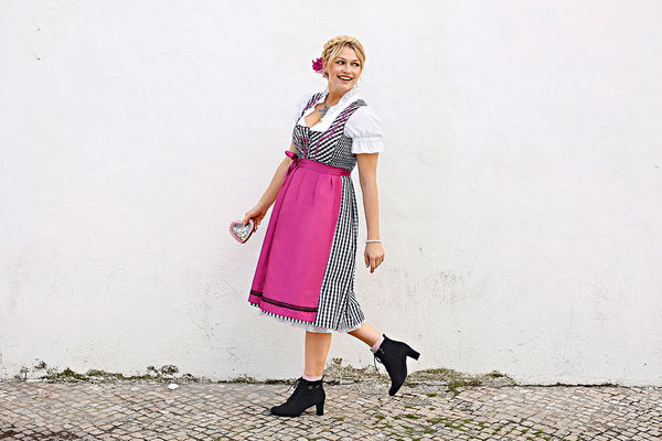 O'gezogen is'! Najpiękniejsze dirndle i akcesoria Oktoberfest na Oktoberfest