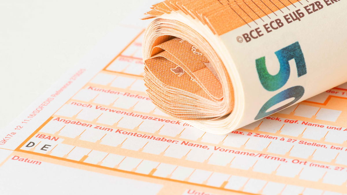 Money transferred incorrectly? What you should do now