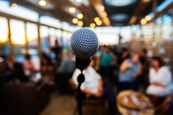 Trac : comment surmonter votre peur de parler en public