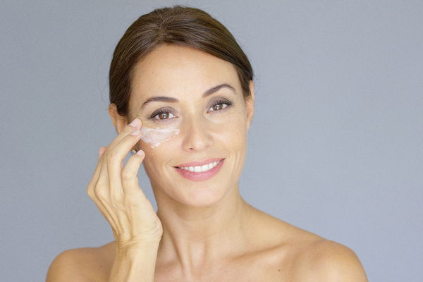 Spilanthol, un agent miracle : le Botox en crème plutôt qu'en injection