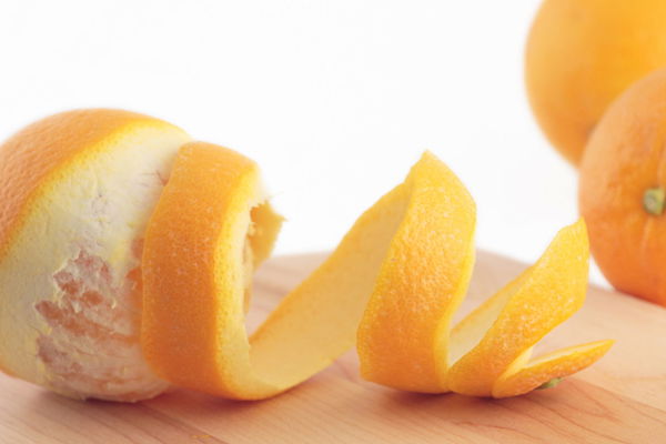 Putzen mit Obst- & Gemüseschalen