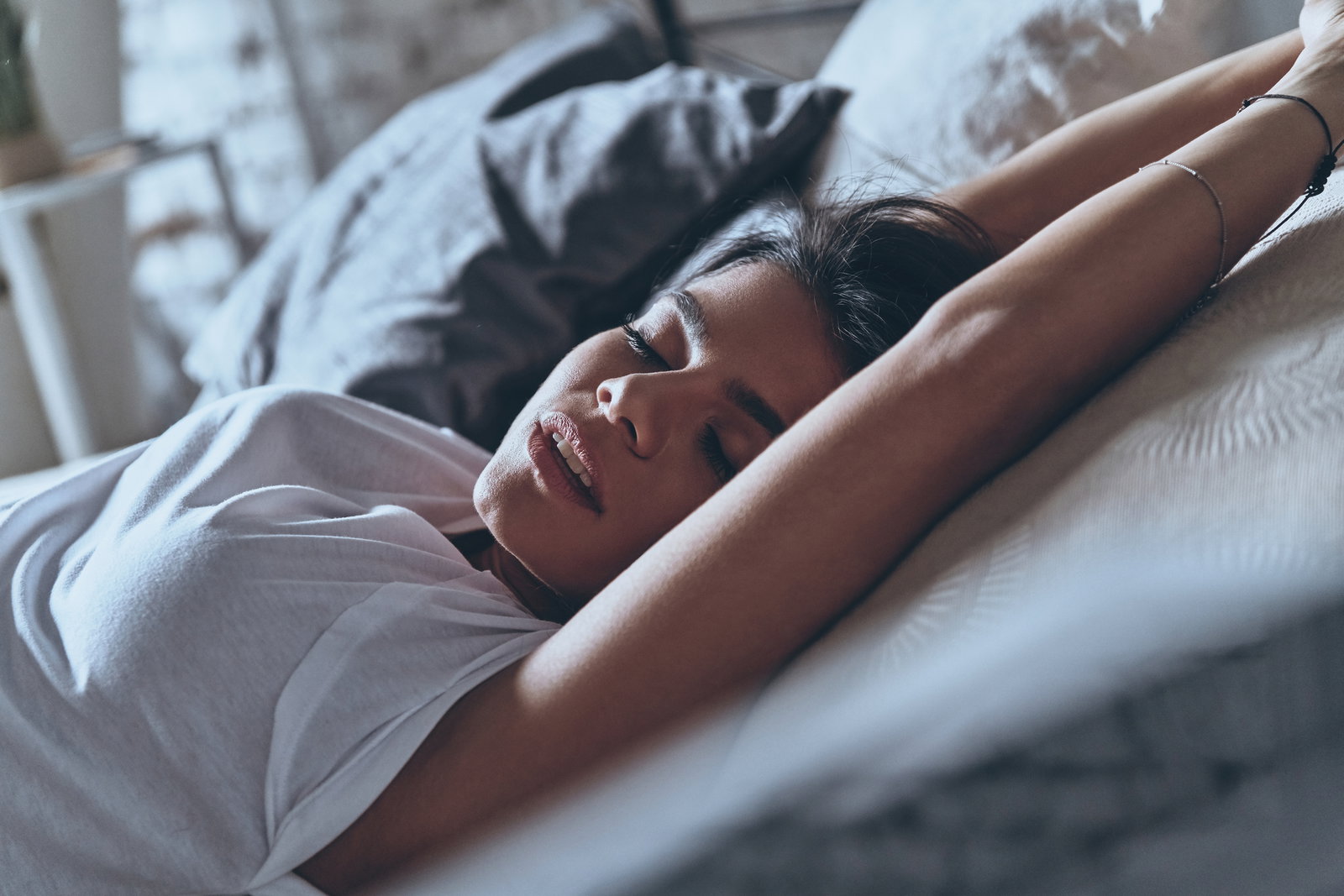 Erotic story: Sonja's erotic dream of a handsome doctor