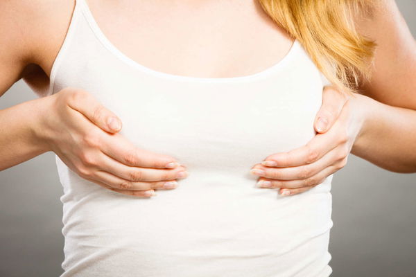Sagging breasts: 5 tips for firmer breasts without surgery