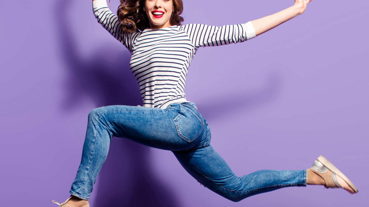 Hose kneift? 3 Tipps, wie Sie zu enge Jeans weiten