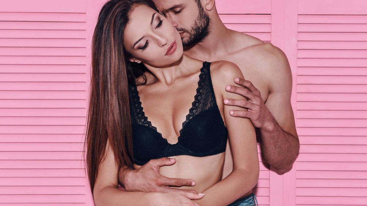 Erotic story: Hot quickie in the changing room